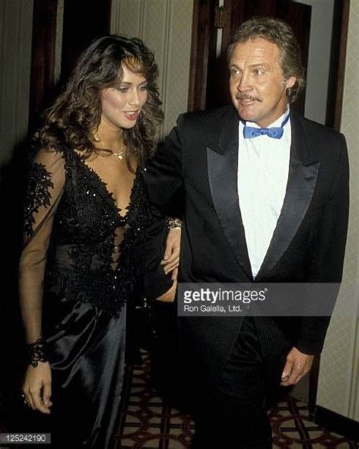 Karen Velez (Model) – Lee Majors’ Ex-Wife